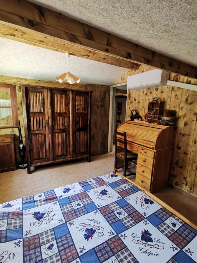 Chambre Chez L'Habitant A La Campagne Sidobre Burlats Экстерьер фото